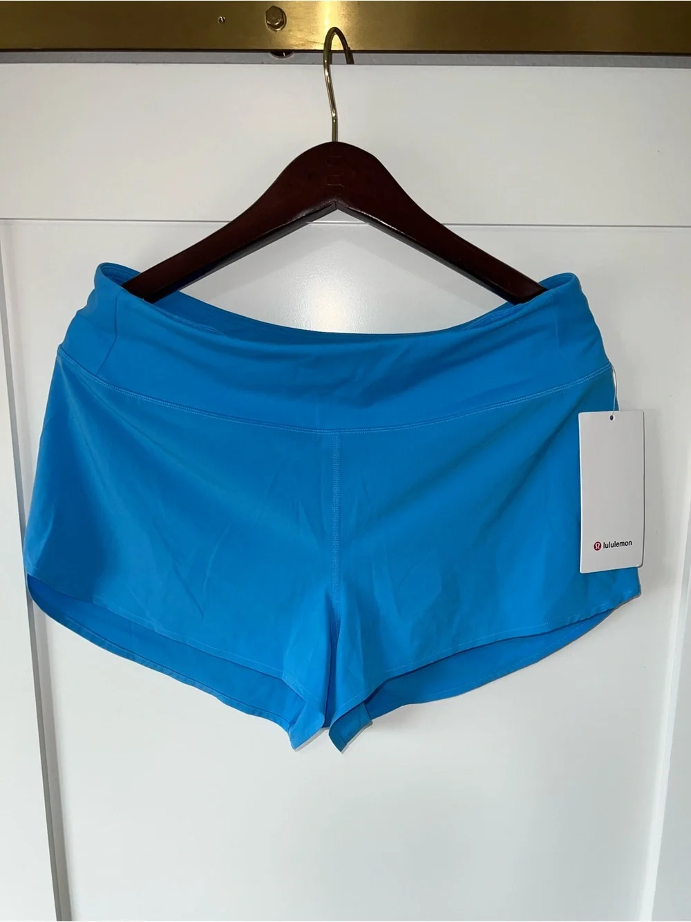 Lululemon- Speed Up High-Rise Short 2.5